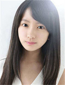 电车蓝衣女
