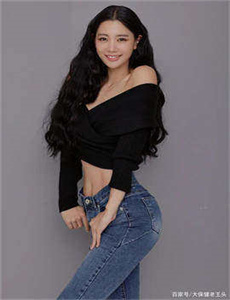 小东西 才二根手指