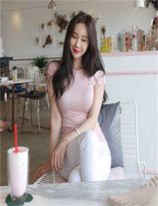 杨丽青三级