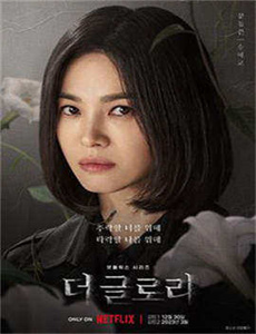 在女宿舍里玩5女黄文
